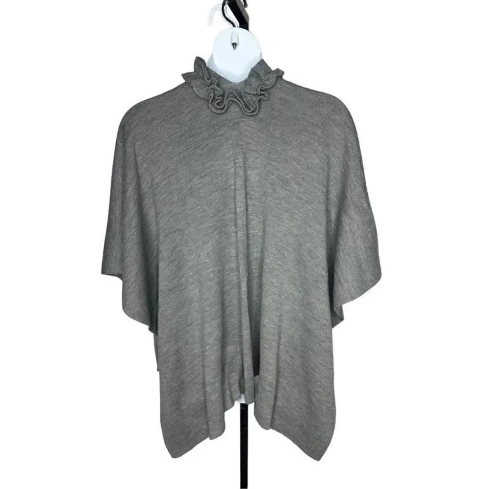 Fraas NWT Gray Ruana